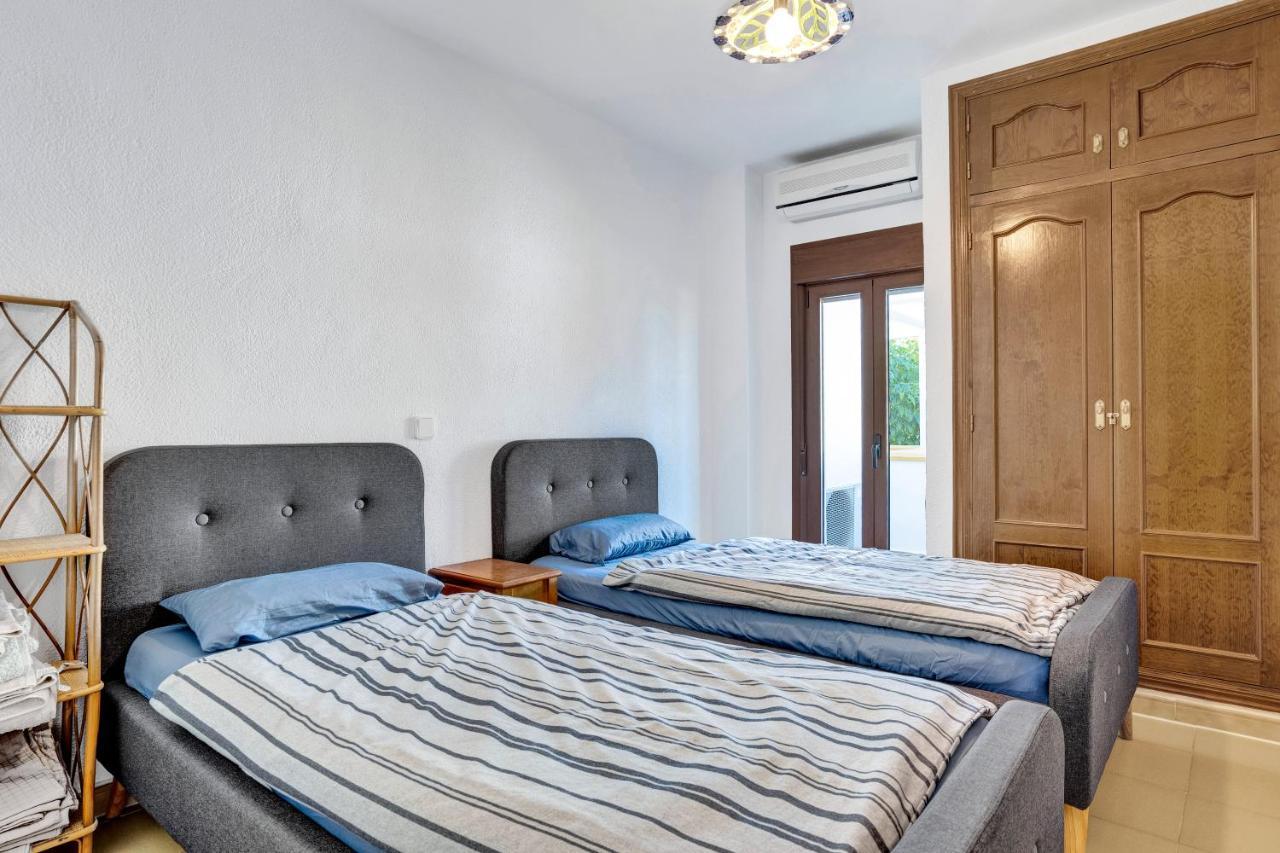 Villa Ruhiges Eckreihenhaus Mit Pool In La Sella Zarzas One Denia Pedreguer Esterno foto
